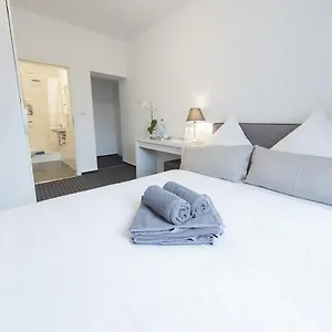 https://berolina-haus.topcolognehotels.com